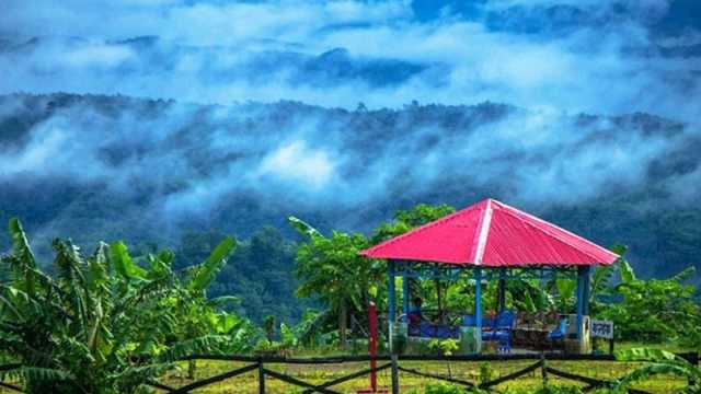 পর্যটক বরণে প্রস্তুত হাওর ও পাহাড়