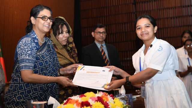 সবাই সচেতন হলে পলিথিন ব্যবহার বন্ধ করা সম্ভব: পরিবেশ উপদেষ্টা