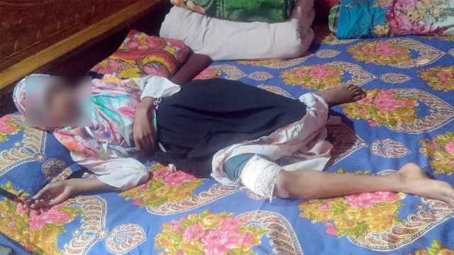 দেড় কিলোমিটার দূরে পুলিশের প্রশিক্ষণ, বাড়িতে গুলিবিদ্ধ কিশোরী