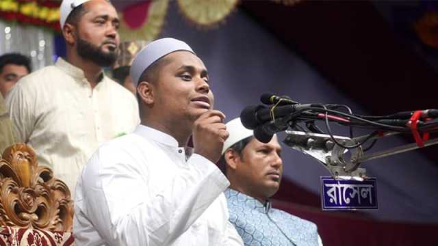 ওয়াজ মাহফিলে সুদের বিরুদ্ধে বয়ান, হাসনাত আব্দুল্লাহর ভি‌ডিও ভাইরাল