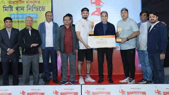 মিডিয়াকম ব্যাডমিন্টন টুর্নামেন্টের ফাইনাল অনুষ্ঠিত 