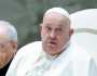 পোপ ফ্রান্সিসের শারীরিক অবস্থা ‘সংকটজনক’