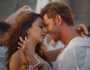 আলোচনায় হৃতিক-কিয়ারার চুম্বন দৃশ্য